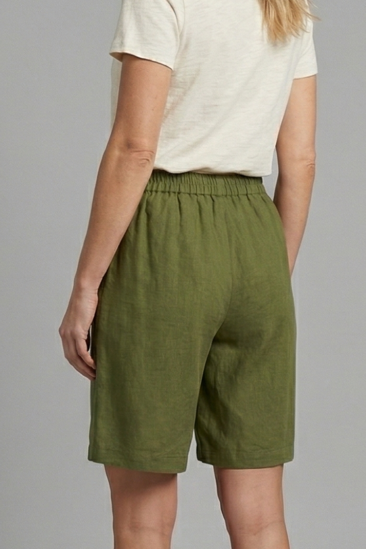 Freya | Women’s Shorts | Wide Legs Side Pockets Summer Wear — image 02 — MAREACO
