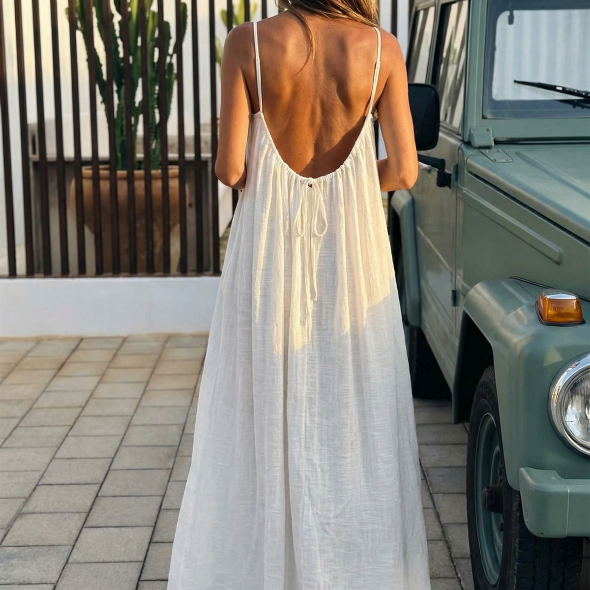 Harriet | Women’s Maxi Dress | Thin Straps Open Back Summer Wear — image 02 — MAREACO