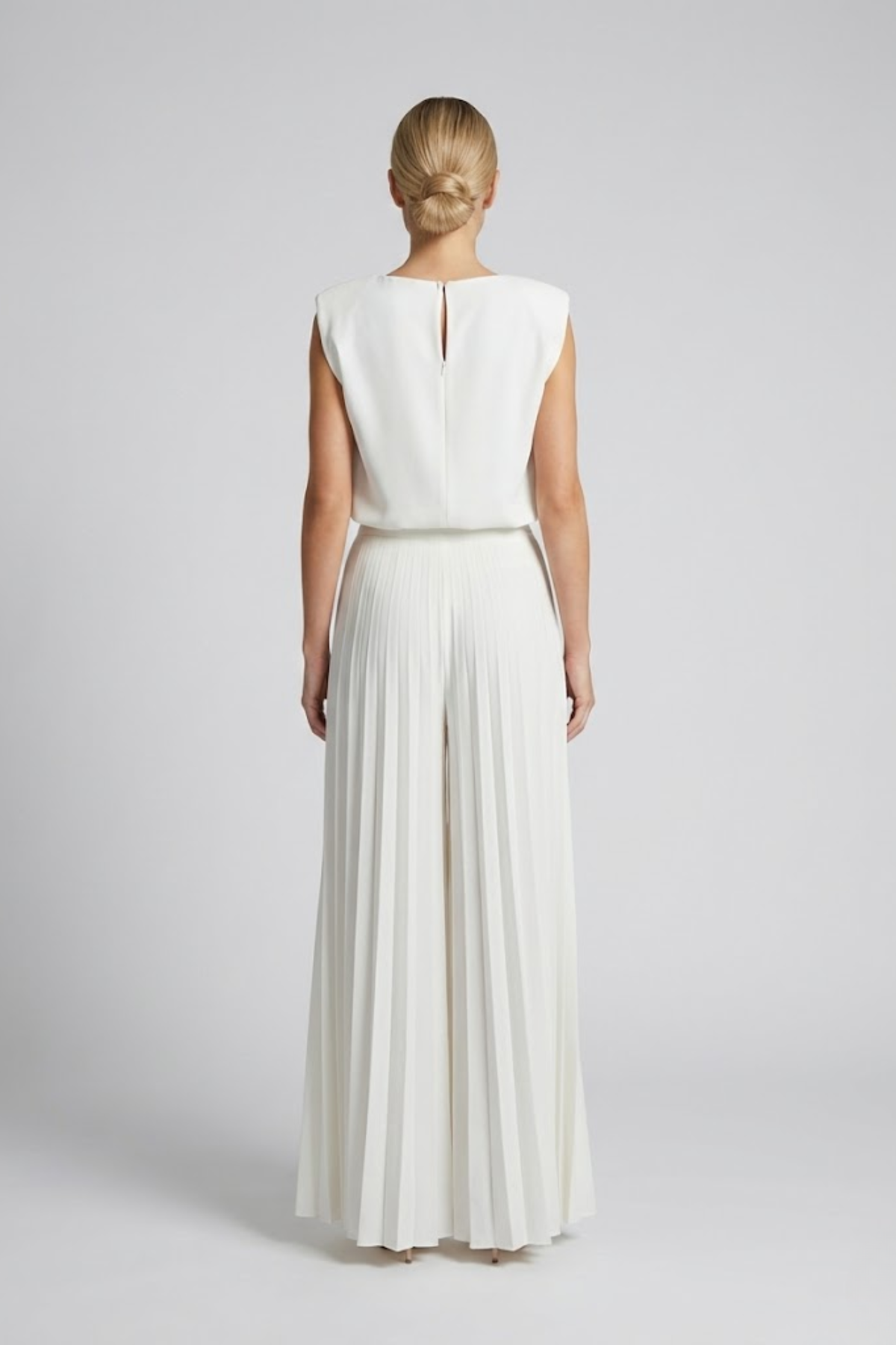Rosie | Women’s Two-Piece Set | Sleeveless Top Wide Legs Daywear — image 07 — MAREACO