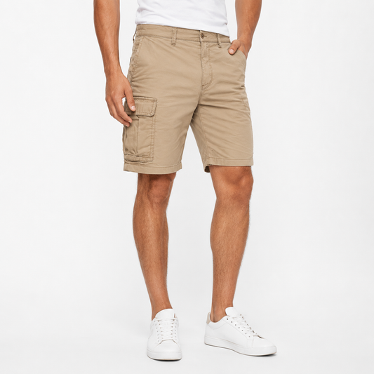 Thomas | Men’s Cargo Shorts | Side Cargo Pockets Knee Length Daywear — image 01 — MAREACO